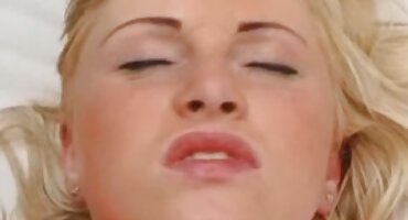 sex one piece truyện Chơi xúc xắc thô và phim sex u70 thực hành các vị trí Nye để đụ.